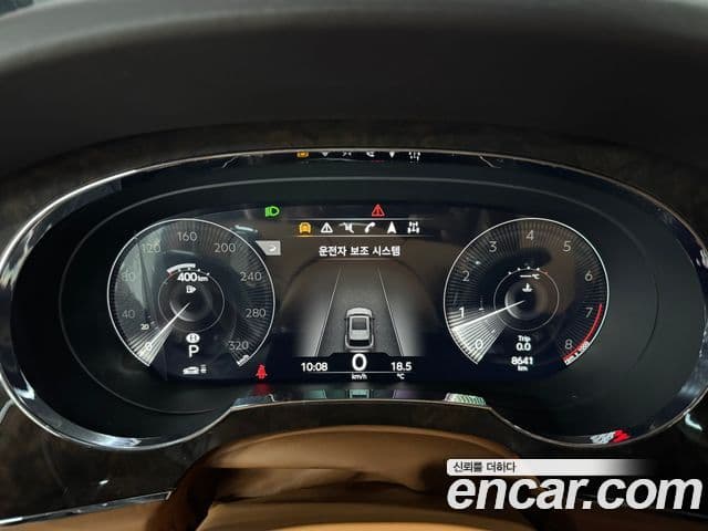 Bentley Bentayga 4.0 V8, 2021 6