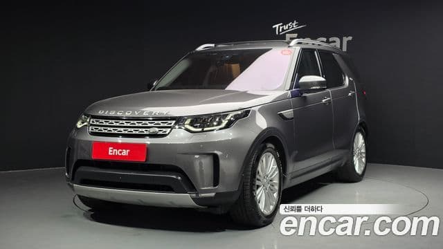 Land Rover Discovery 5 Luxury, 2019 1