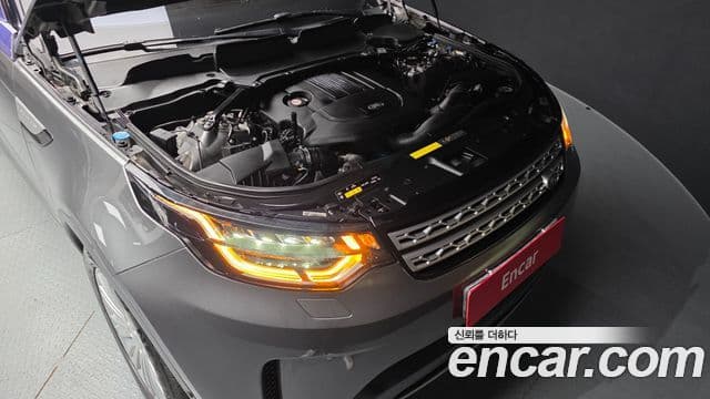 Land Rover Discovery 5 Luxury, 2019 6