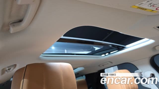 Land Rover Discovery 5 Luxury, 2019 18