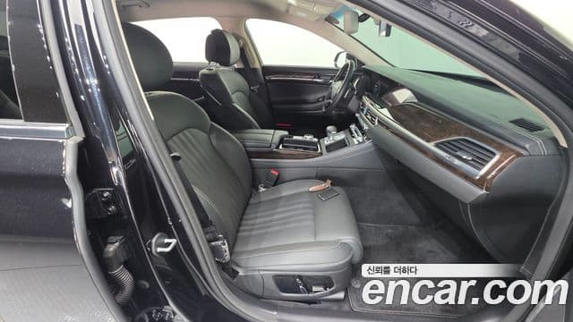 Genesis G90 Luxury, 2020 10