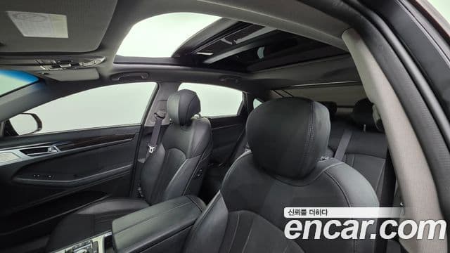 Genesis G80 Premium Luxury, 2017 19