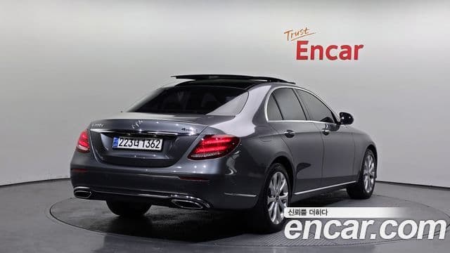 Mercedes-Benz E-класс W213 Exclusive, 2019 2