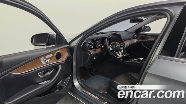 Mercedes-Benz E-класс W213 Exclusive, 2019 10