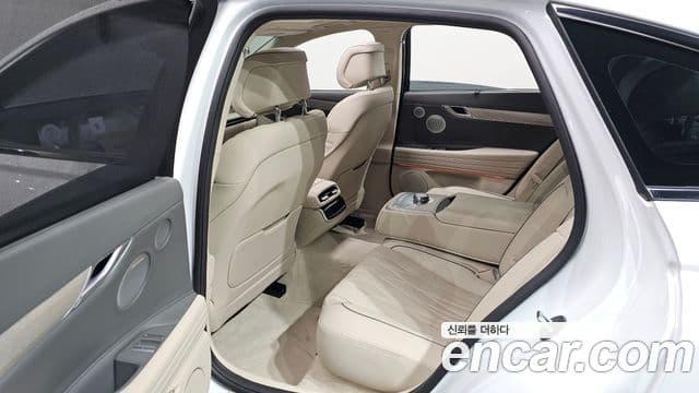 Genesis G80 (RG3) бензин 2.5 турбо 2WD, 2025 16