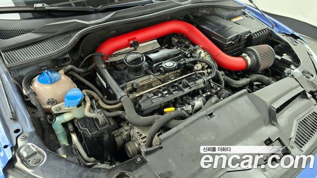 Volkswagen 시로코 2.0 TSI R, 2013 6