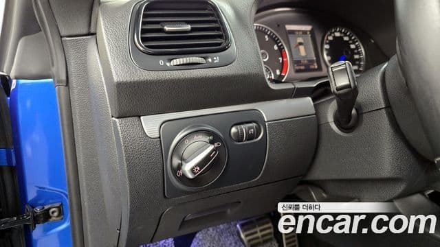 Volkswagen 시로코 2.0 TSI R, 2013 16