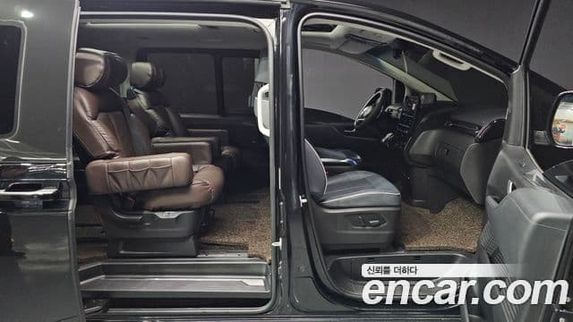 Hyundai Staria Inspiration, 2022 11