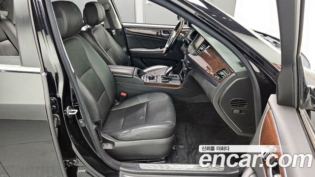 Hyundai Equus(новый кузов / новое поколение) Premium, 2013 12