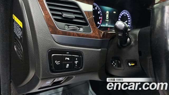 Hyundai Equus(новый кузов / новое поколение) Premium, 2013 13