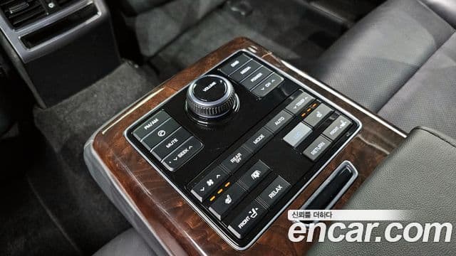 Hyundai Equus(новый кузов / новое поколение) Premium, 2013 20