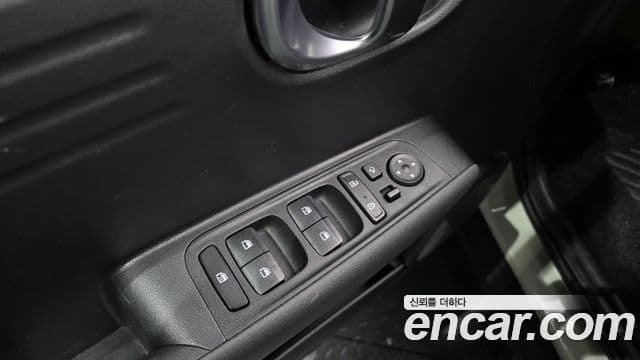 Hyundai Casper турбо D Essential, 2023 16