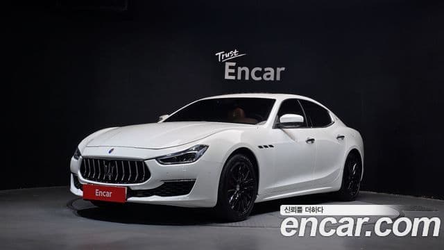 Maserati 기블리 3세대