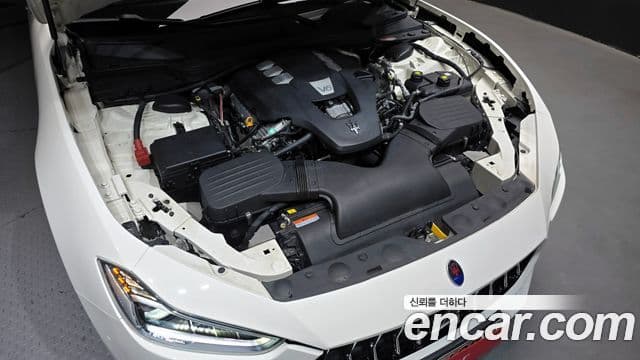 Maserati 기블리 3세대, 2018 6