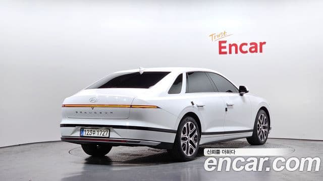 Hyundai Grandeur (GN7) Premium, 2023 2