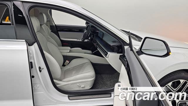 Hyundai Grandeur (GN7) Premium, 2023 10