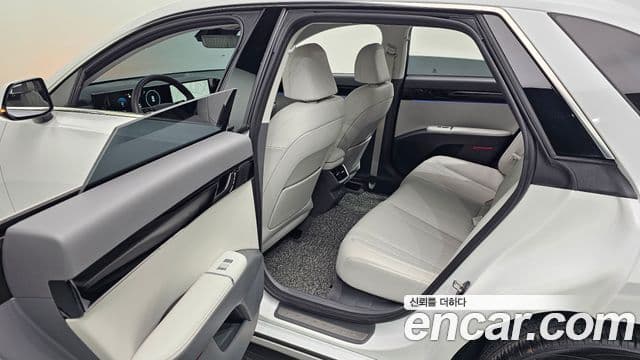 Hyundai Grandeur (GN7) Premium, 2023 12