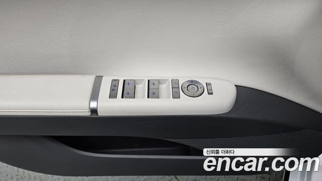 Hyundai Grandeur (GN7) Premium, 2023 17