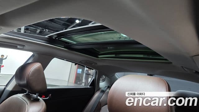 Kia K5 2세대 Noblesse Special, 2016 17