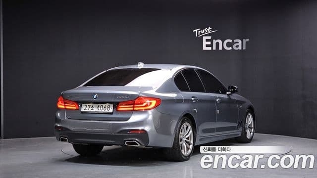 BMW 5시리즈 (G30) 520d xDrive M Sport Plus, 2017 2