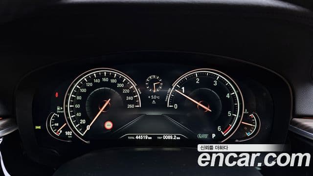 BMW 5시리즈 (G30) 520d xDrive M Sport Plus, 2017 8