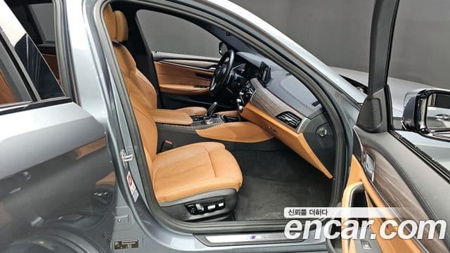 BMW 5시리즈 (G30) 520d xDrive M Sport Plus, 2017 11