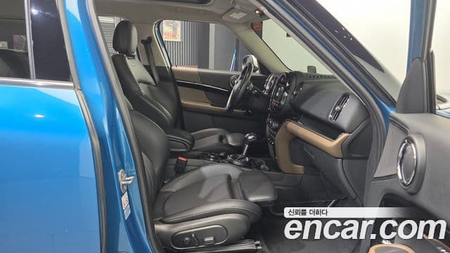Mini Cooper SD Countryman 2세대, 2018 11