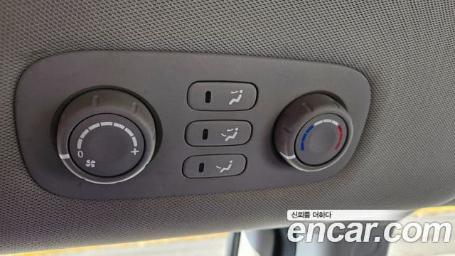 Kia Carnival R топовая версия, 2014 18