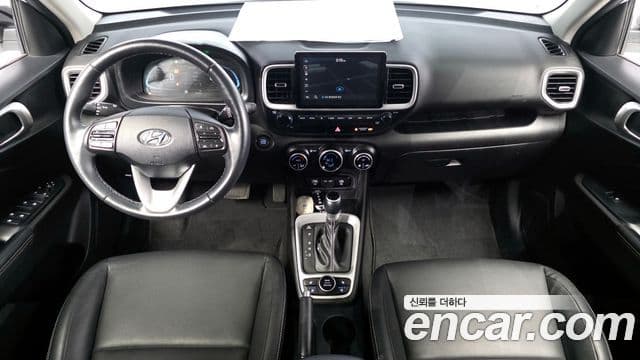 Hyundai Venue Premium, 2023 7