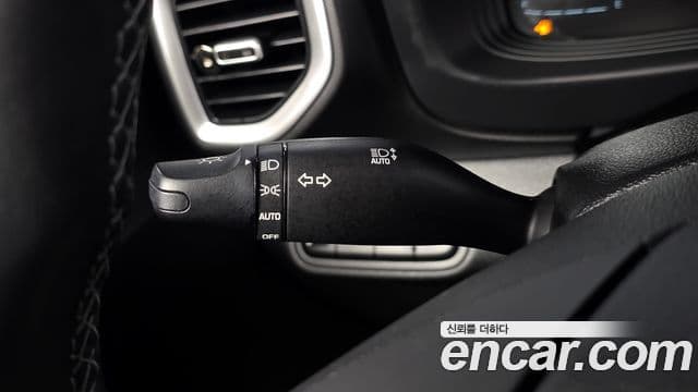 Hyundai Venue Premium, 2023 18