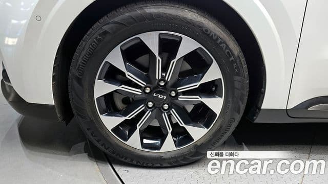 Kia Carnival 4세대 Signature, 2023 все фото