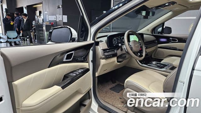 Kia Carnival 4세대 Signature, 2023 11