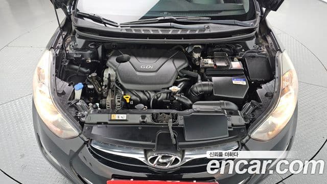 Hyundai Avante MD Modern, 2013 6