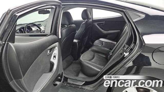 Hyundai Avante MD Modern, 2013 13