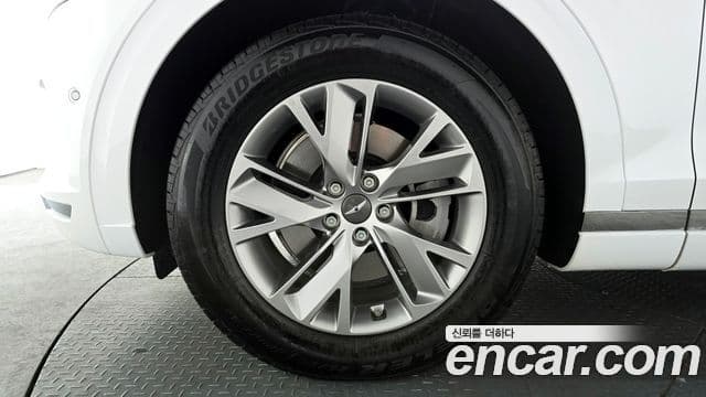 Genesis GV70, 2023 все фото