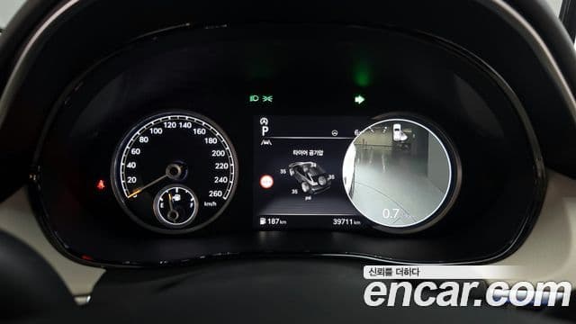 Genesis GV70, 2023 8