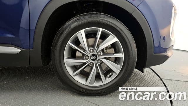 Hyundai Santa Fe TM Exclusive, 2020 все фото