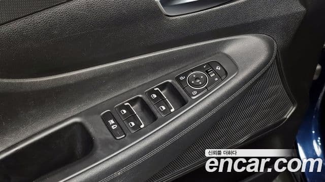 Hyundai Santa Fe TM Exclusive, 2020 18