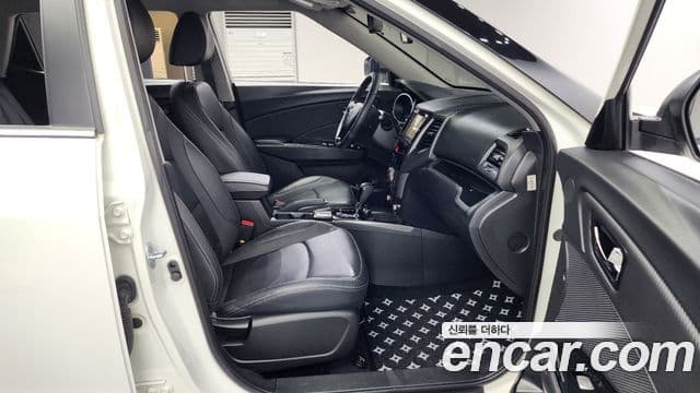 KG모빌리티(SsangYong) Tivoli VX 2WD, 2017 12