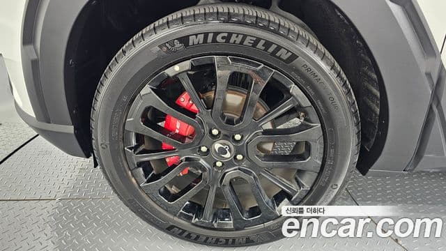 KG모빌리티(SsangYong) Torres Black Edition, 2024 все фото