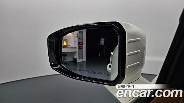 KG모빌리티(SsangYong) Torres Black Edition, 2024 18