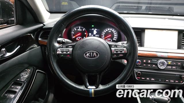 Kia All New K7 Prestige, 2017 13