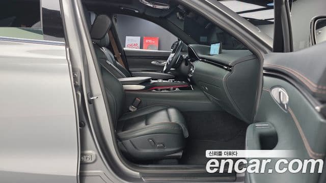 Genesis GV70, 2021 11