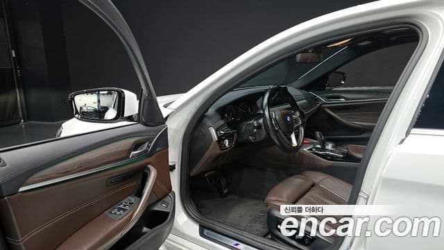 BMW 5시리즈 (G30) 530i xDrive M Sport Plus, 2018 10