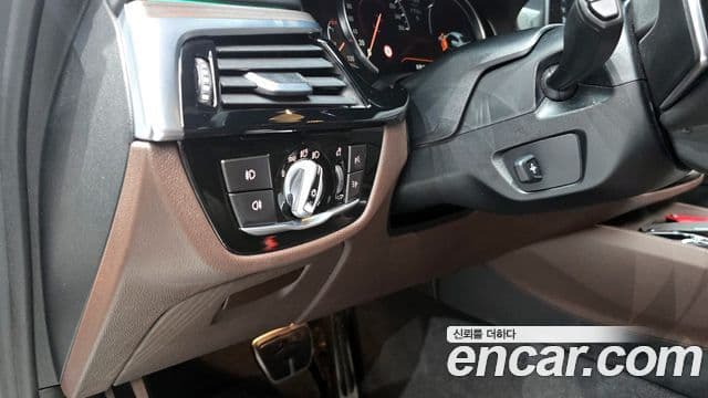 BMW 5시리즈 (G30) 530i xDrive M Sport Plus, 2018 18