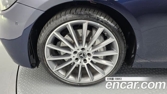 Mercedes-Benz E-класс W213 E350 4MATIC AMG Line Edition, 2021 все фото