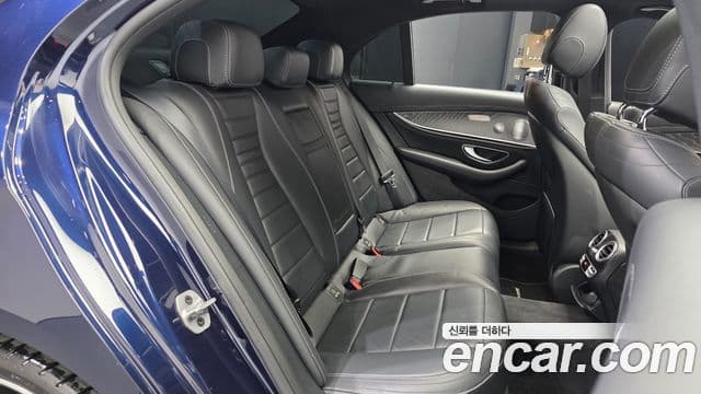 Mercedes-Benz E-класс W213 E350 4MATIC AMG Line Edition, 2021 12