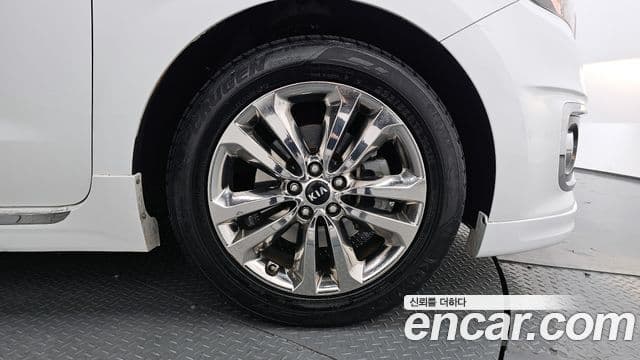 Kia All New Carnival Noblesse, 2016 все фото