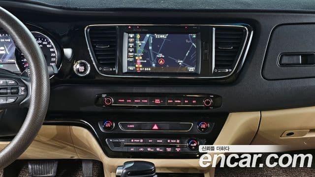 Kia All New Carnival Noblesse, 2016 14