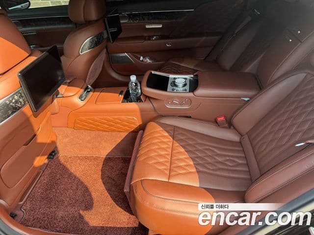 Genesis G90 (RS4) бензин 3.5 турбо e-S/C AWD LWB, 2025 11